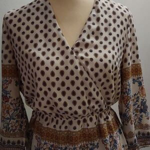 Alga Women's size L Boho Romper shorts brown gold‎ blue Ethnic print 3/4 sleeve